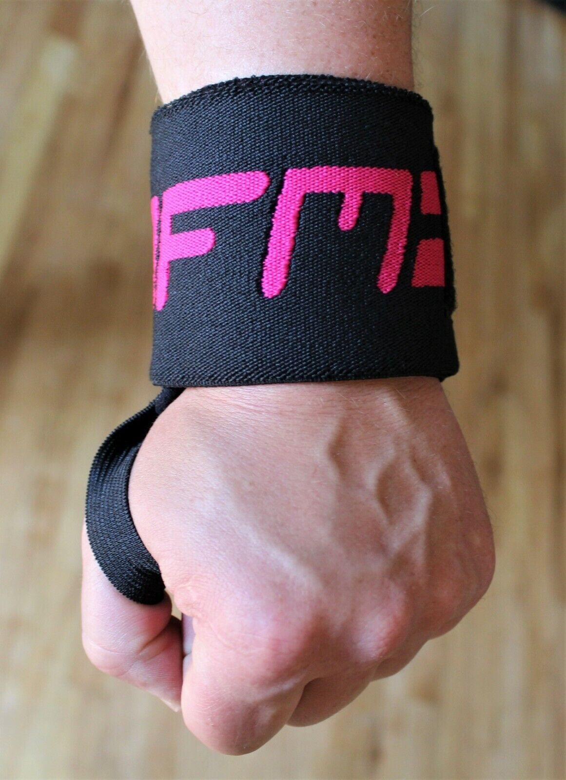 Wrist Wraps Padded Weight Lifting Training Gym Straps Support Grip Gloves GFM